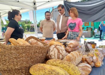 Magdalena Rodríguez en uno de los puestos./DIPUTACIÓN DE SEGOVIA