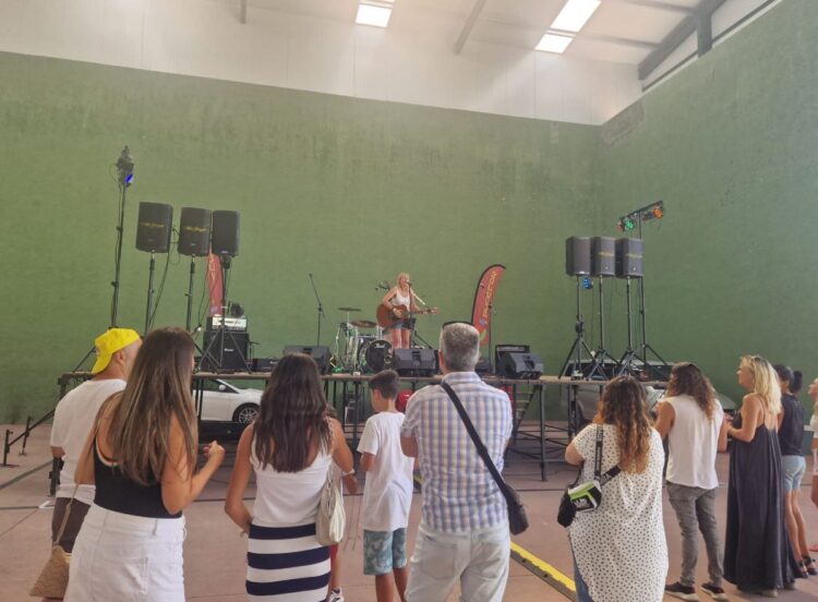 La cuarta edición de Hontafénixx recaudará fondos a favor de la Asociación Aspace 1 Anterior edición a beneficio de la Asociación Segovia de Mil Colores / HONTAFÉNIXX