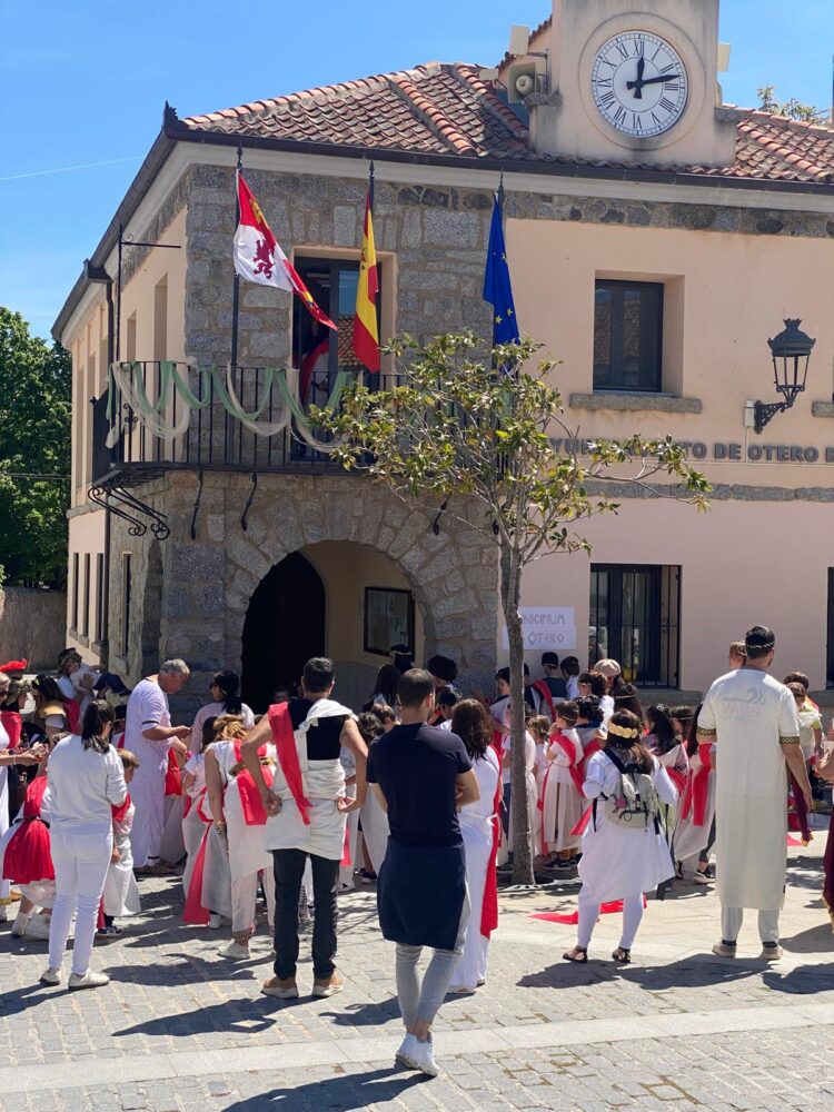 Otero de Herreros se transforma en la Antigua Roma con un escape room educativo y teatralizado 1 Instantes del scape room celebrado en Otero de Herreros / AYTO. OTERO DE HERREROS