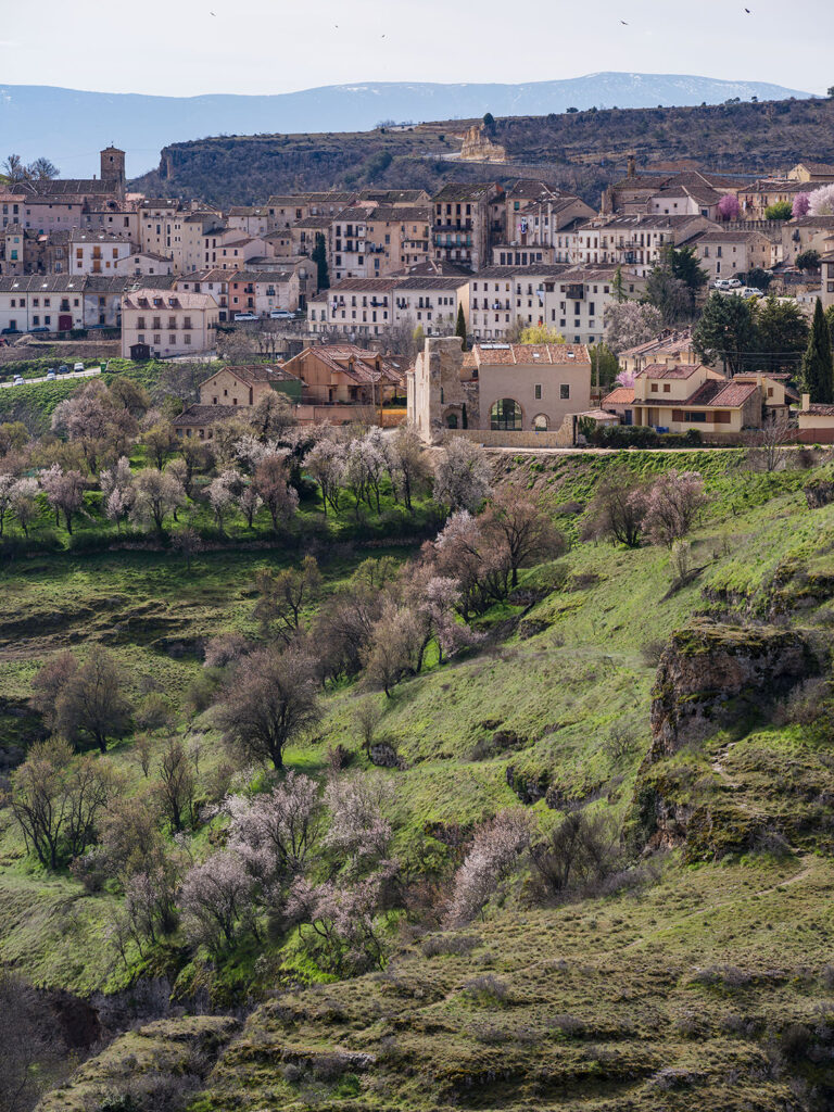 Segovia se acerca a la treintena de monumentos en la Lista Roja 6 Antigua Iglesia de San Millán en Sepúlveda reconvertida en vivienda particular. / DARRO 18 ARQUITECTURA