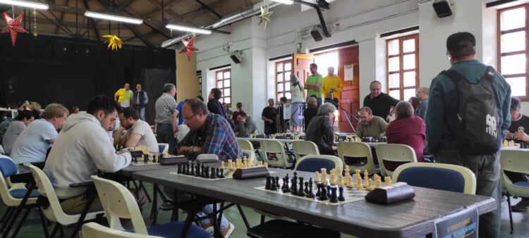Inicio del XI Trofeo Provincial de Ajedrez en Aguilafuente / DIPUTACIÓN