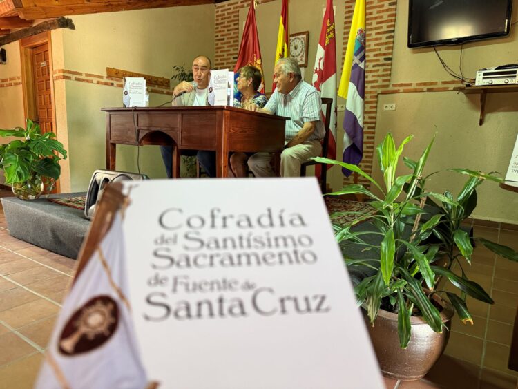 Presentación del libro de María Luisa Gil.