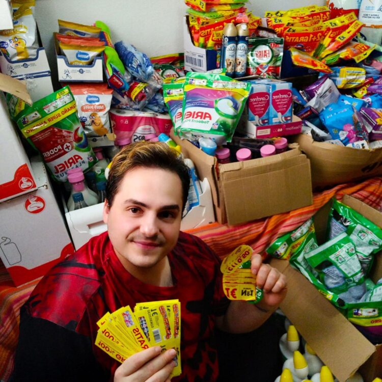 Jesús Pérez, el maestro del ahorro en Segovia 1 Jesús Pérez, creador de la cuenta de Instagram ‘hoyencuponmania’.