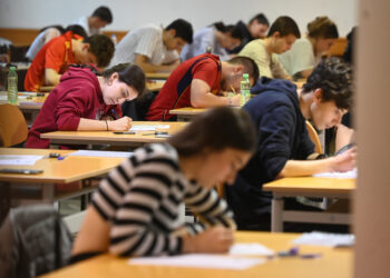 Pruebas de Evaluación de Acceso a la Universidad, EBAU 2023 en Burgos. Los medios gráficos pueden tomar imágenes a las 8.45 horas y a las 11.15 horas en el Aula B02 de la Escuela Politécnica Superior de La Milanera.