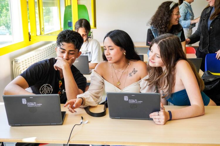 250605 Instituto FP Formacion Profesional CIFP Felipe VI Fotografia Hector Criado 37 copia