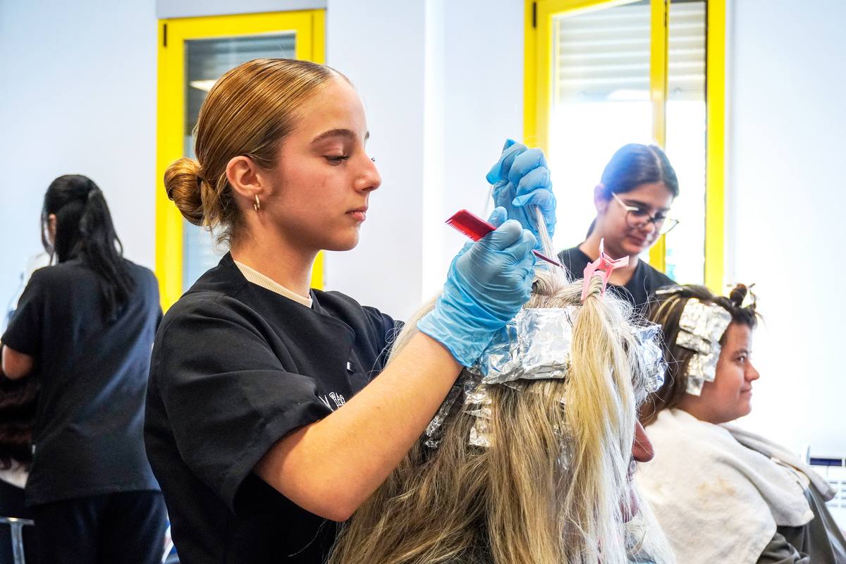 Peluquería y Estética en el CIPF Felipe VI.