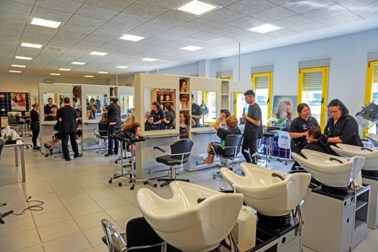 Peluquería y Estética en el CIPF Felipe VI.