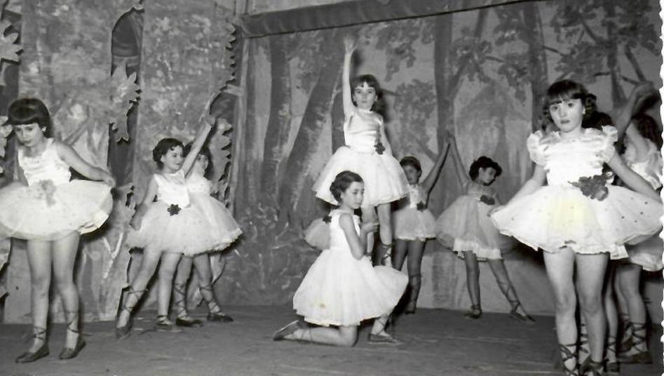 Baile Teatro Juan Bravo. 1956.