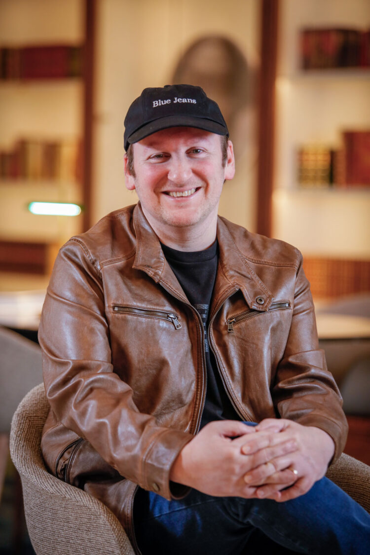 <em>Blue Jeans</em> firmará este viernes ejemplares de su nueva novela, ‘La última vez que pienso en ti’ 1 El escritor Blue Jeans.