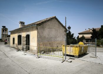 Casa Barrio en Cabanillas / AYTO. DE TORRECABALLEROS
