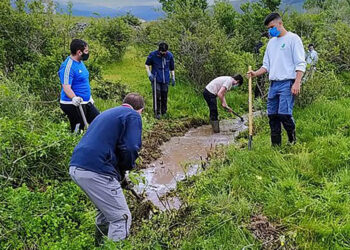 Trabajos en la cacera de San Medel. / TORRECABALLEROS
