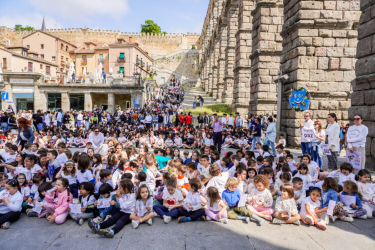 Concentración Día Internacional por la Paz - Héctor Criado