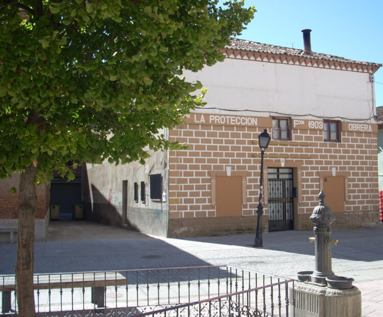 Fachada del edificio centenario de ‘La Prote’ / AMADOR MARUGÁN