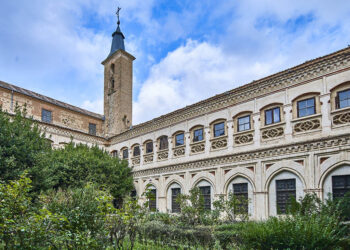 Monasterio de San Antonio el Real. / CAMINO DEL ASOMBRO