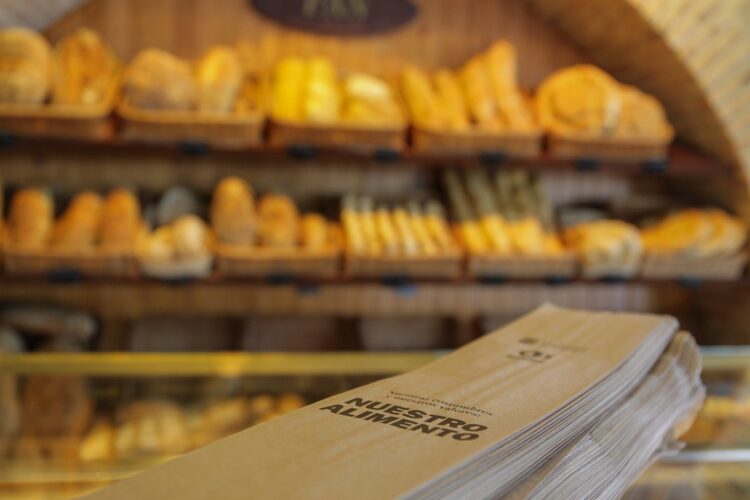 Los bonos ‘Consume rural’ fomentarán las compras en establecimientos locales 1 Panadería en el medio rural. /DIPUTACIÓN DE SEGOVIA