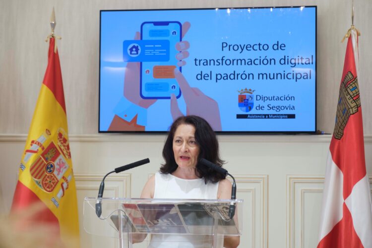 Pilar Martín en la jornada de presentación del proyecto./E.A.