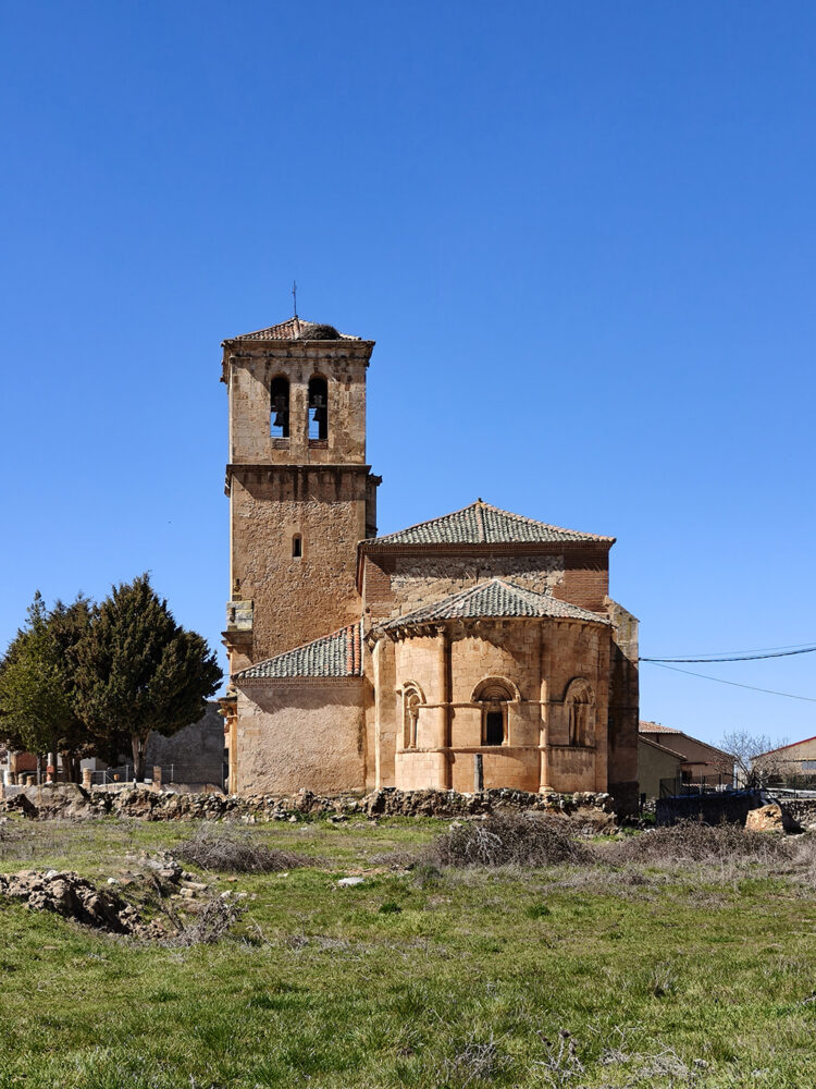 Iglesia de Nuestra Señora de la Asunción, en Sequera del Fresno.
