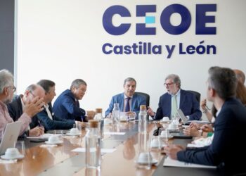 El Consejero de Movilidad y Transformación Digital en la CEOE. / ICAL