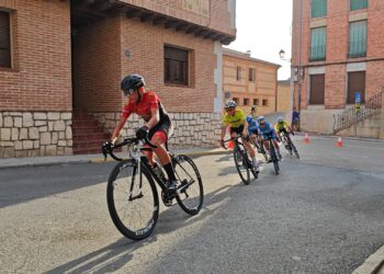 Los corredores durante un instante de la prueba./UCC CANTIMPALOS