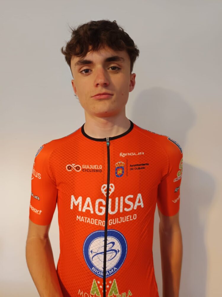 Ángel Marugán con la camiseta del Maguisa Guijuelo./E.A