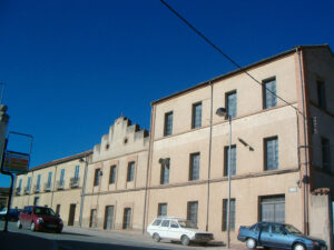 Fachada del edificio de la fábrica de harinas, inexistente, hoy en día.