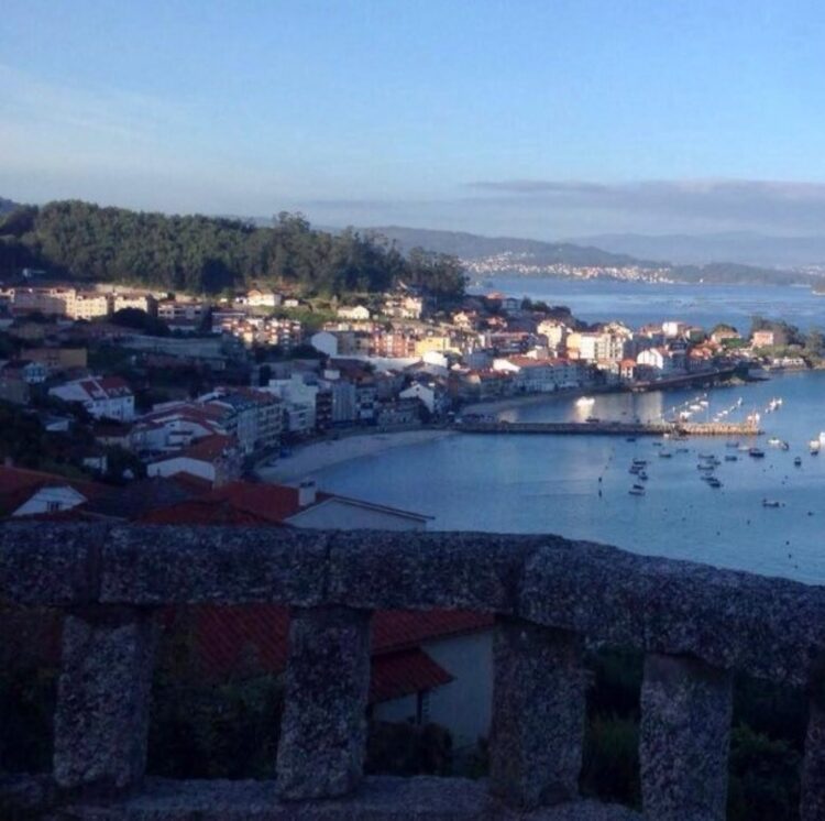 Las agencias de Segovia ya pueden ofrecer el programa 'Club de los 60' 1 Playa de Sanxenxo./E.A.