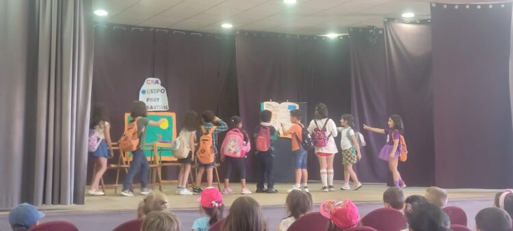 Instantes de la iniciativa en Nava de la Asunción / CAJA RURAL SEGOVIA