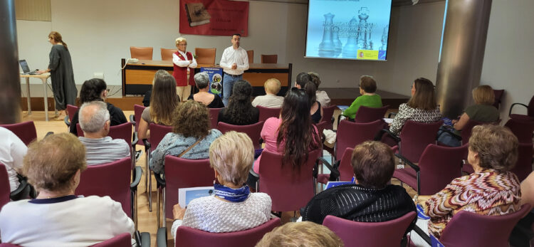 Formación ‘Aprendiendo eres más’ / FEMUR