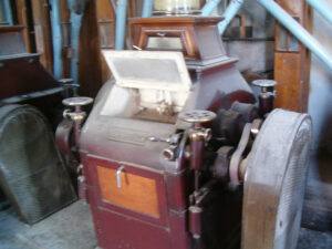 Uno de los molinos de la fábrica.