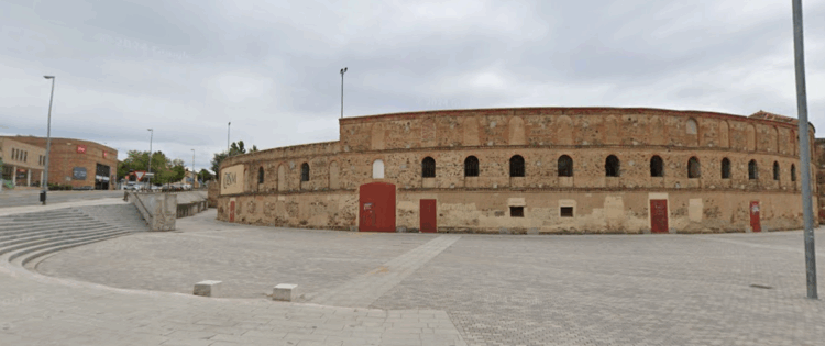 Segovia en Marcha sugiere ubicar los autobuses turísticos junto a la Plaza de Toros 1 Plaza de Toros de Segovia. /SEGOVIA EN MARCHA