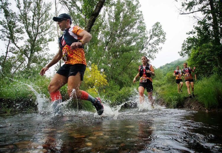 El Garduña Trail se estrena este sábado en la Sierra de Béjar 1 La prueba cuenta con tres fases que suman 52 kilómetros en total. / Jose Vicente