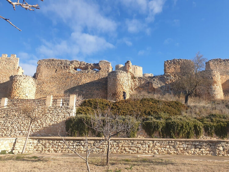 La región lidera el micromecenazgo a la asociación Hispania Nostra 1 La campaña para restaurar la muralla medieval del Castillo de Berlanga de Duero (Soria) consiguió recaudar más de 34.000 euros.