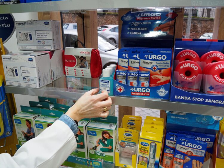 Las farmacias rurales destacan por una atención más personalizada. /KAMARERO