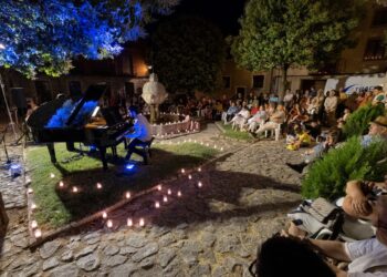 Actuación de Miguel Ángel Recio en San Andrés. /DIPUTACIÓN DE SEGOVIA