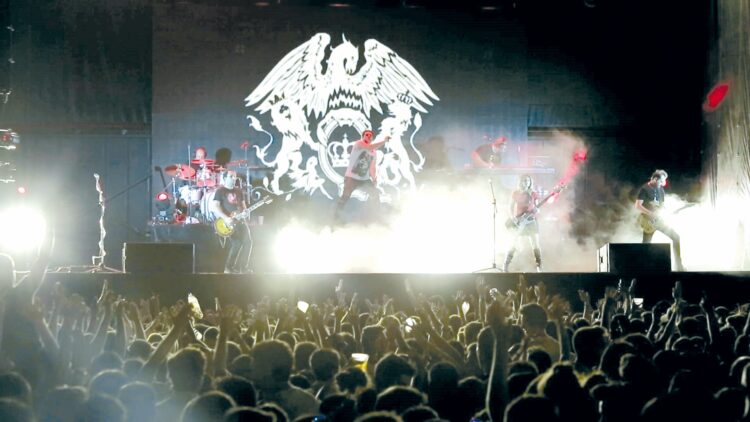 Prádena late fuerte en las Fiestas del Sagrado Corazón 1 Espectáculo 8 y Medio Band./ THE 8 Y MEDIO BAND