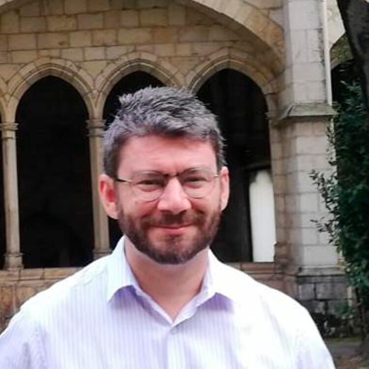 Alejandro en Santander.