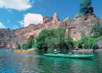Turismo activo, naturaleza, cultura y espectáculo en las orillas del Duratón./E.A.