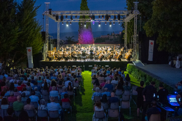 Concierto de la OSCYL Joven MUSEG - Héctor Criado