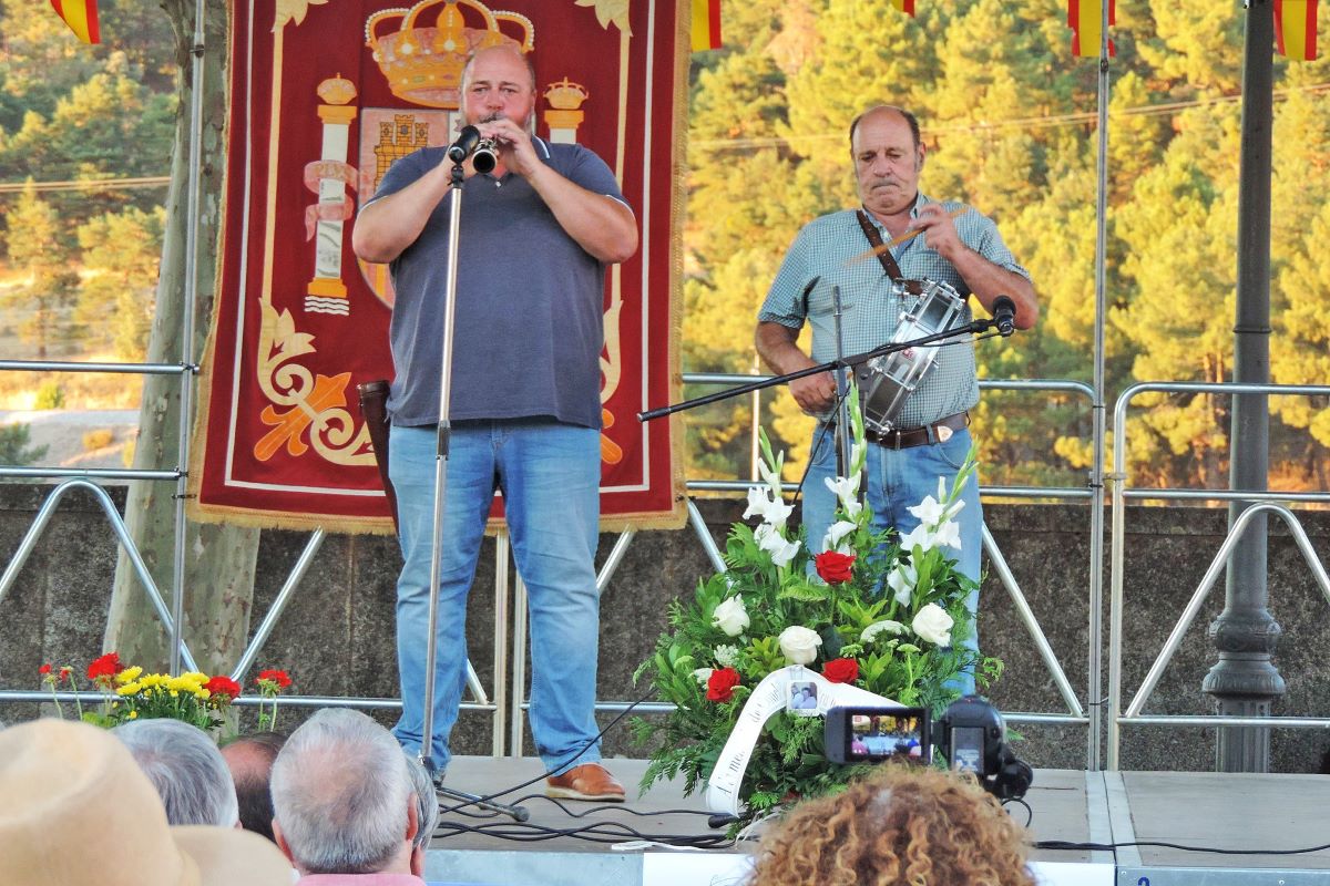 FondiFolk homenajea a “Zapatones” 4 Diego y José Barreno, de Zarzuela del Monte.