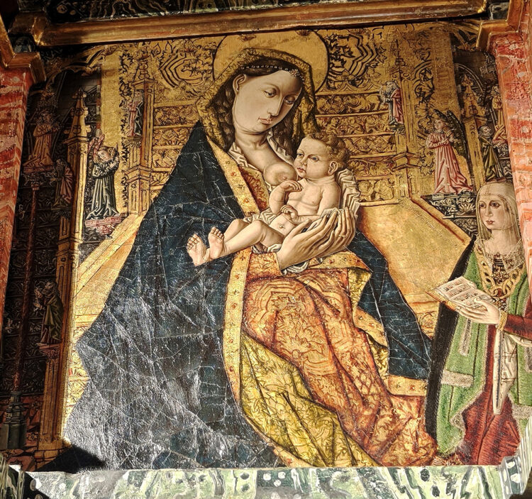 Por los alrededores del arroyo Prádena 1 Interior de la Iglesia de San Pedro de Gaíllos.