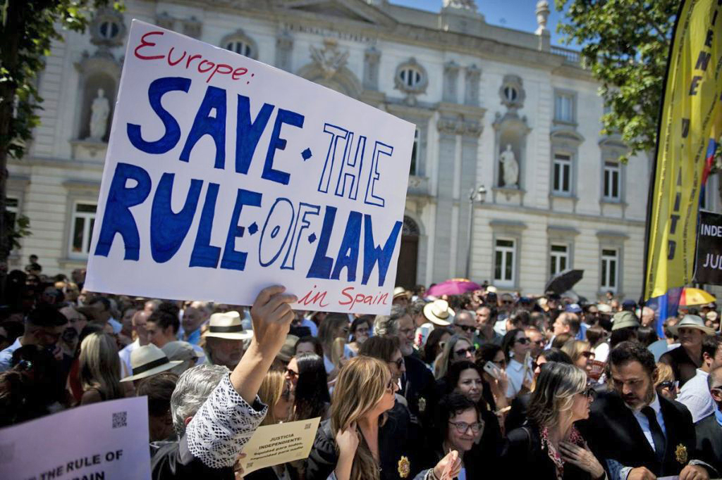 Manifestación de jueces y fiscales frente al Tribunal Supremo.