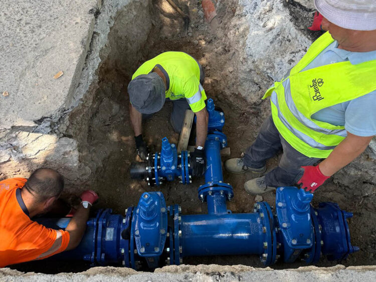 Las tuberías de la primera parte de las obras de la red de agua en Ezequiel González están ya instaladas 1 Obras de renovación de la red de agua potable en el paseo Ezequiel González de Segovia. / AYUNTAMIENTO DE SEGOVIA