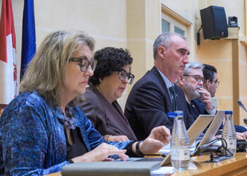 May Escobar, Rosalía Serrano, José Mazarías, Alejandro González-Salamanca y José Luis Horcajo. / HÉCTOR CRIADO