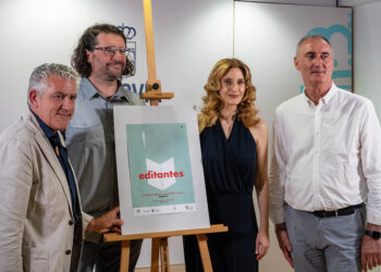 José María Bravo, Carlos Rodríguez, Mar Sancho y José Mazarías presenta la Feria de Editores de Castilla y León. / HÉCTOR CRIADO