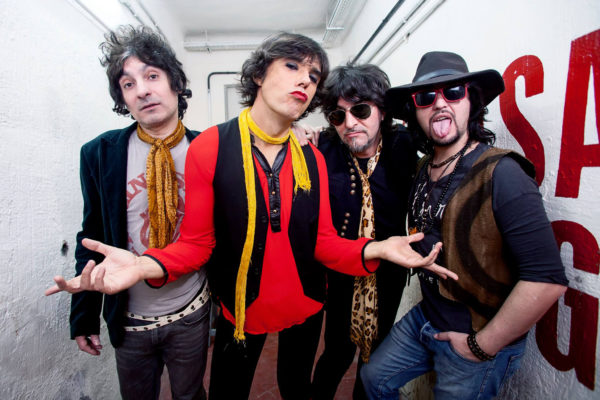 Rayo Stoned tributarán a los Rolling Stones en la plaza Mayor.