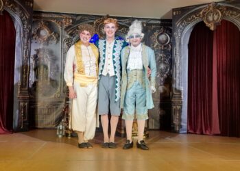 Componentes del grupo / LOURDES MATARRANZ