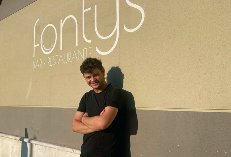 “Gomezserracín es un referente de calidad en productos hortícolas y ganaderos” 1 Iván Ruano Gomez dirige Fonty´s, una empresa de hostelería que apuesta por la calidad, los productos locales y el futuro del mundo rural.