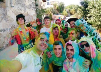 Vermú Holi en Prádena