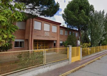 IES ‘Jaime Gil de Biedma’ en Nava de la Asunción / E.A.