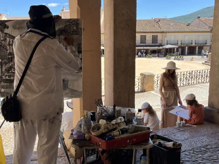 <h3  class='enlacePalabraNoticia' onclick='opcionBuscarActualidad('Riaza','')'>Riaza</h3> celebra medio siglo de arte al aire libre